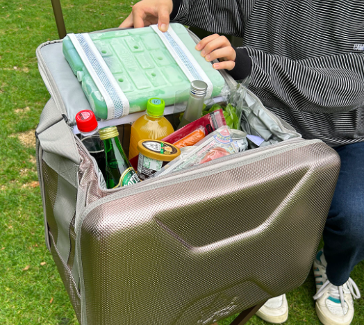 最強保冷剤「ロゴス倍速凍結」でサンドイッチする